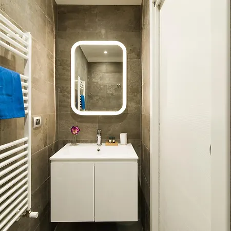 Appartamento Piazza Della Libertà Design Flat *