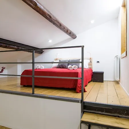 Appartamento Piazza Della Libertà Design Flat *